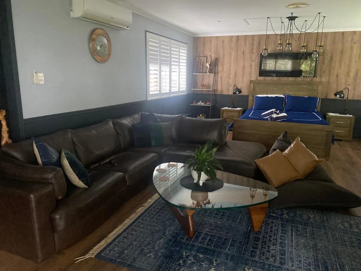 Mahalo Accomodation Mapleton Bed & Breakfast